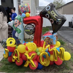 Mario Birthday DELUXE Sculpture (2 business days notice)