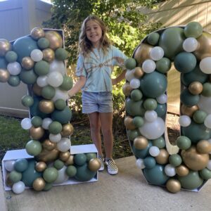 Number 10 willow green gold white( 3 business days notice)