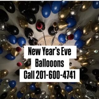 100 asst silver black gold balloons NYE