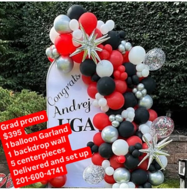 Graduation promo with 5 centerpieces